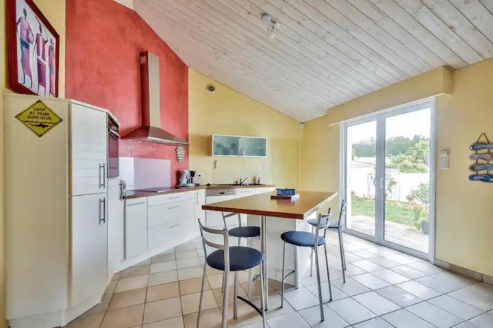 Belle Maison Familiale Pour Un Sejour A Bretignolles Exterior photo